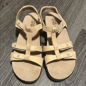 SAS Tan Sandals Comfortable Supportive Design